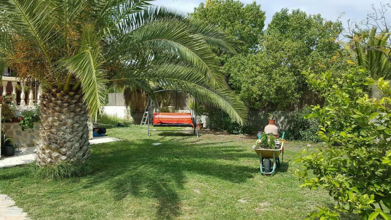 Casa De Los Amigos Busot Luaran gambar